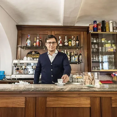 Italia 3* Serralunga d'Alba