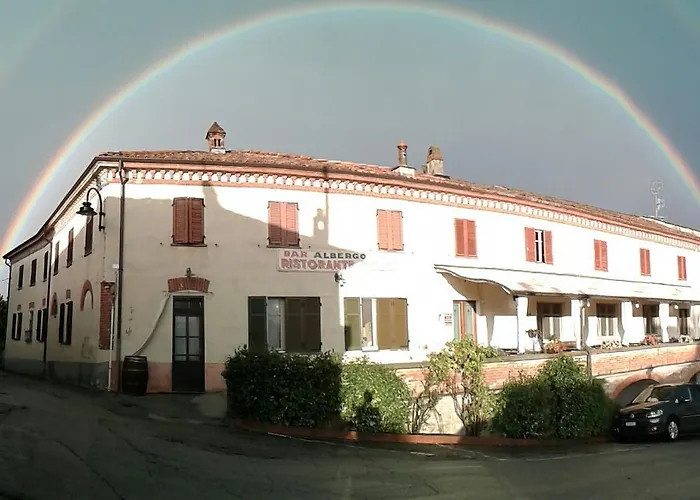 Otel Italia Serralunga d'Alba