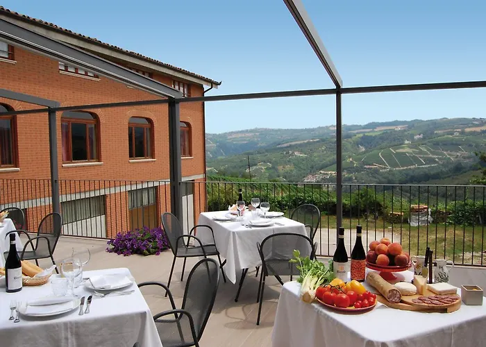 Italia Otel Serralunga d'Alba
